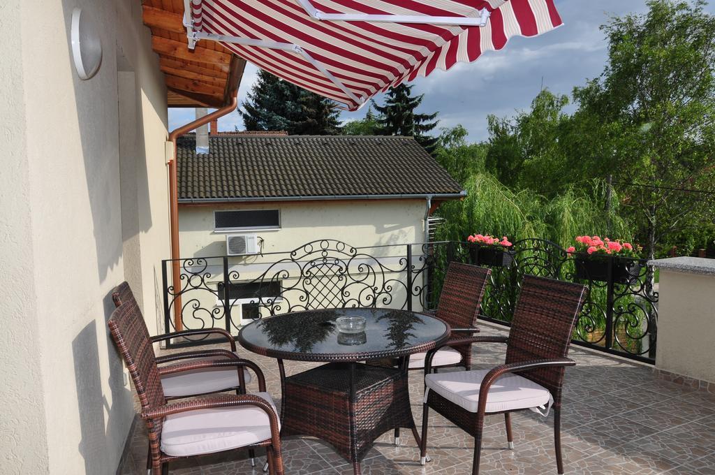 Farkas Apartman Siofok Dış mekan fotoğraf